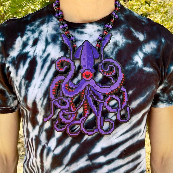 Kraken Perler Necklace - Picture 2 of 5